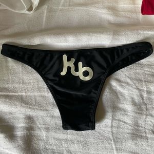 Kauai bikini shipwreck